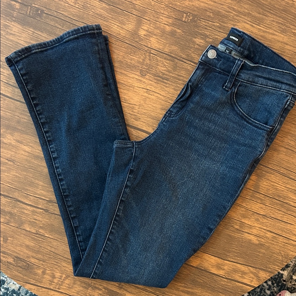 Express EX005850 Bootcut Jeans Size 10 Dark Wash Mid Rise Stretch
